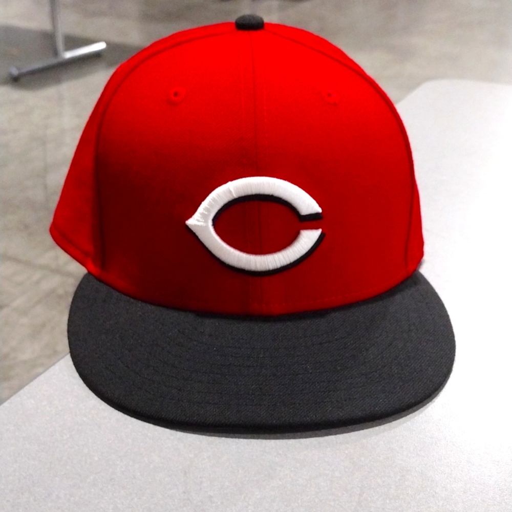 New Era 59 Fifty, 7 1/8, Cincinnati Reds, Red/Black/White, Fitted Hat